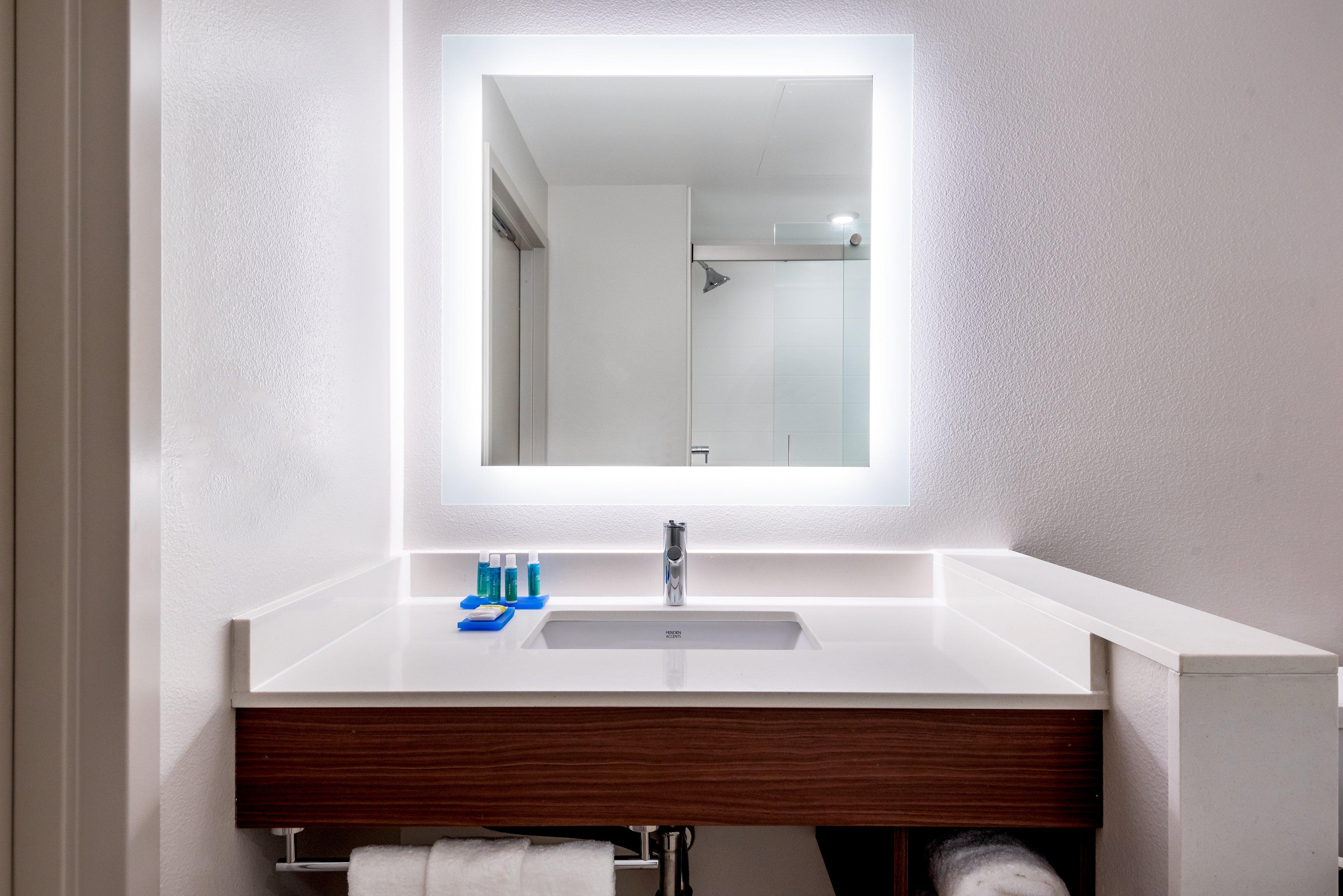 Holiday Inn Express & Suites Santa Ana - Orange County By Ihg Extérieur photo