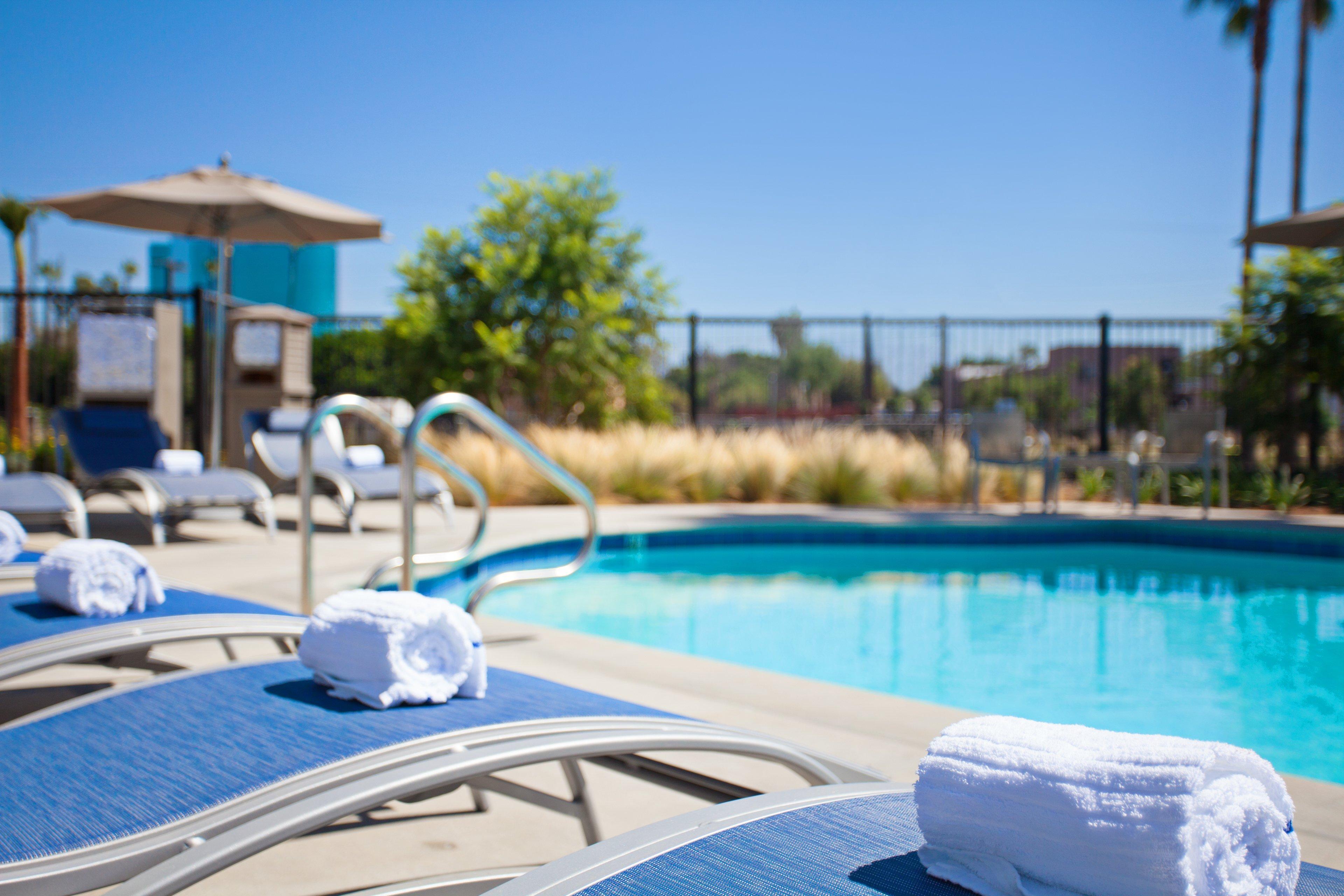 Holiday Inn Express & Suites Santa Ana - Orange County By Ihg Extérieur photo