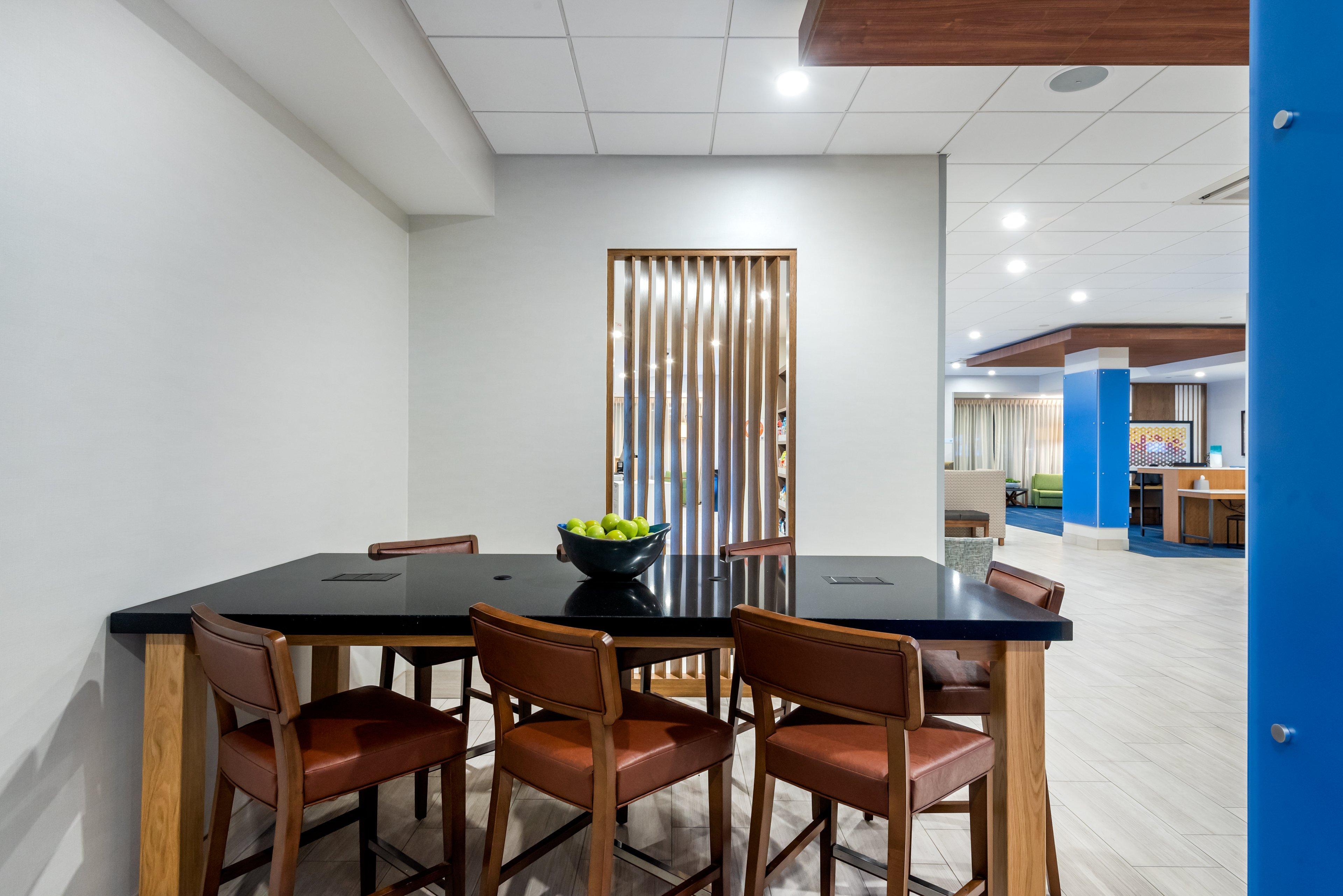 Holiday Inn Express & Suites Santa Ana - Orange County By Ihg Extérieur photo