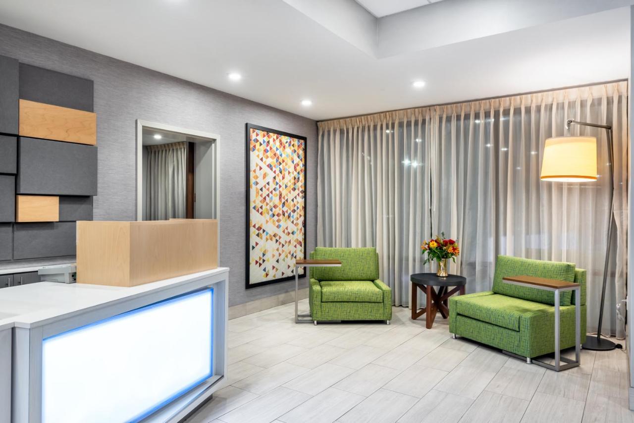 Holiday Inn Express & Suites Santa Ana - Orange County By Ihg Extérieur photo